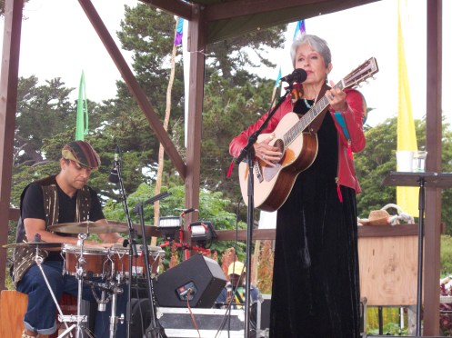 Joan Baez ve oğlu Gabriel Joan Baez ve oğlu